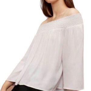 Talula Aritzia off the shoulder cropped ruched blouse size S excellent condition